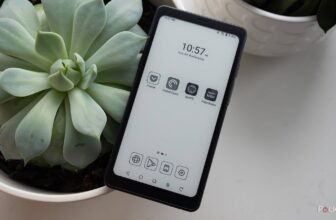 This upcoming E Ink gadget could possibly be the last word dumbphone
